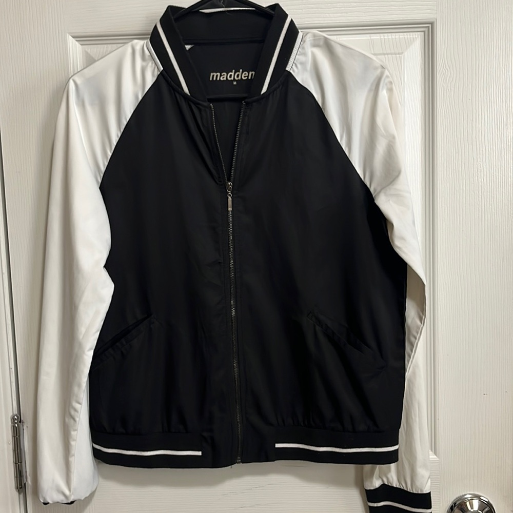 Light zip up Jacket- size Medium